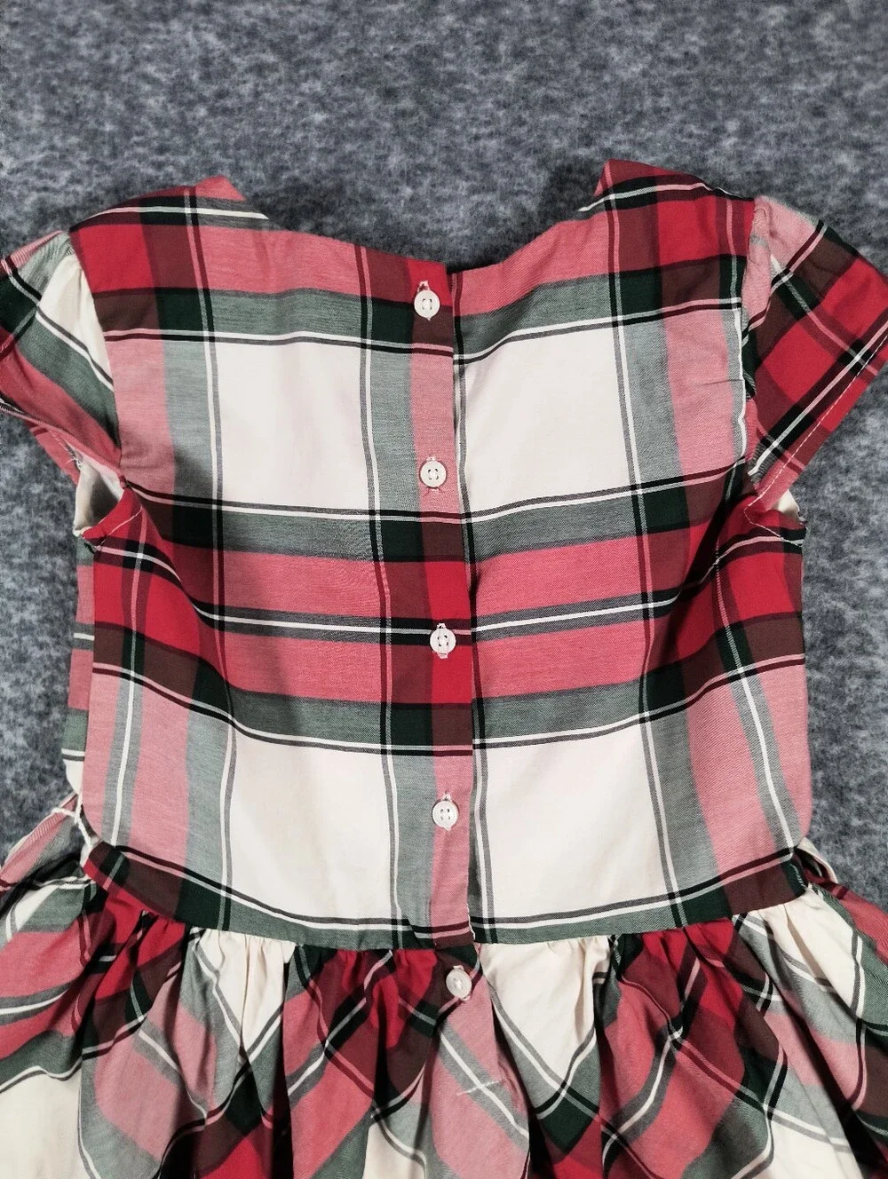 🔥 Bundle 2 For $7🔥 Carter's plaid dress, girl's size 7